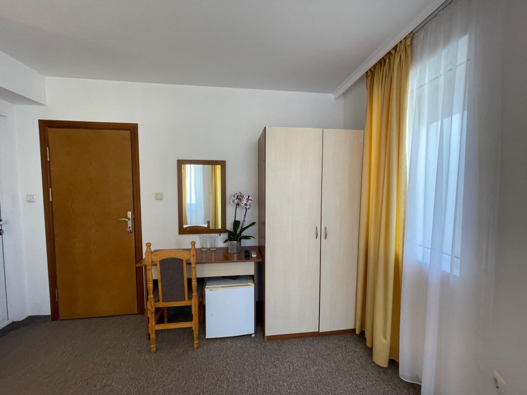 Alatoni Beach Hotel Sozopol Ngoại thất bức ảnh